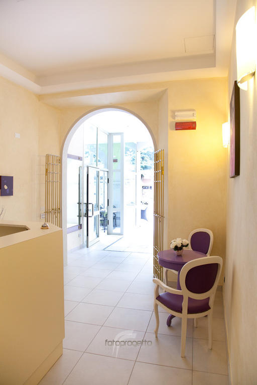 Albergo Roma Borgo Val di Taro Exterior foto